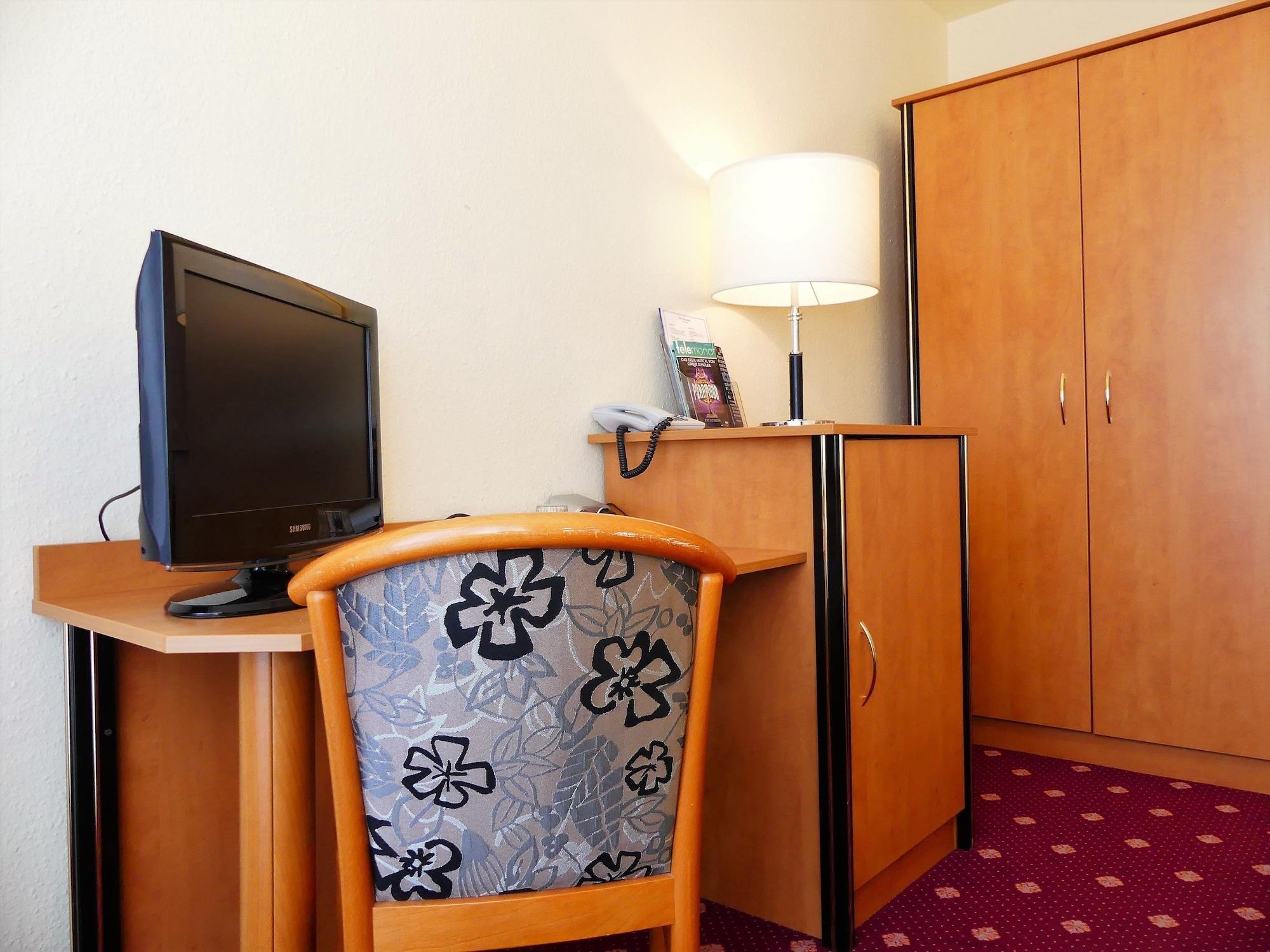 Hotel Boulevard Кьолн Екстериор снимка