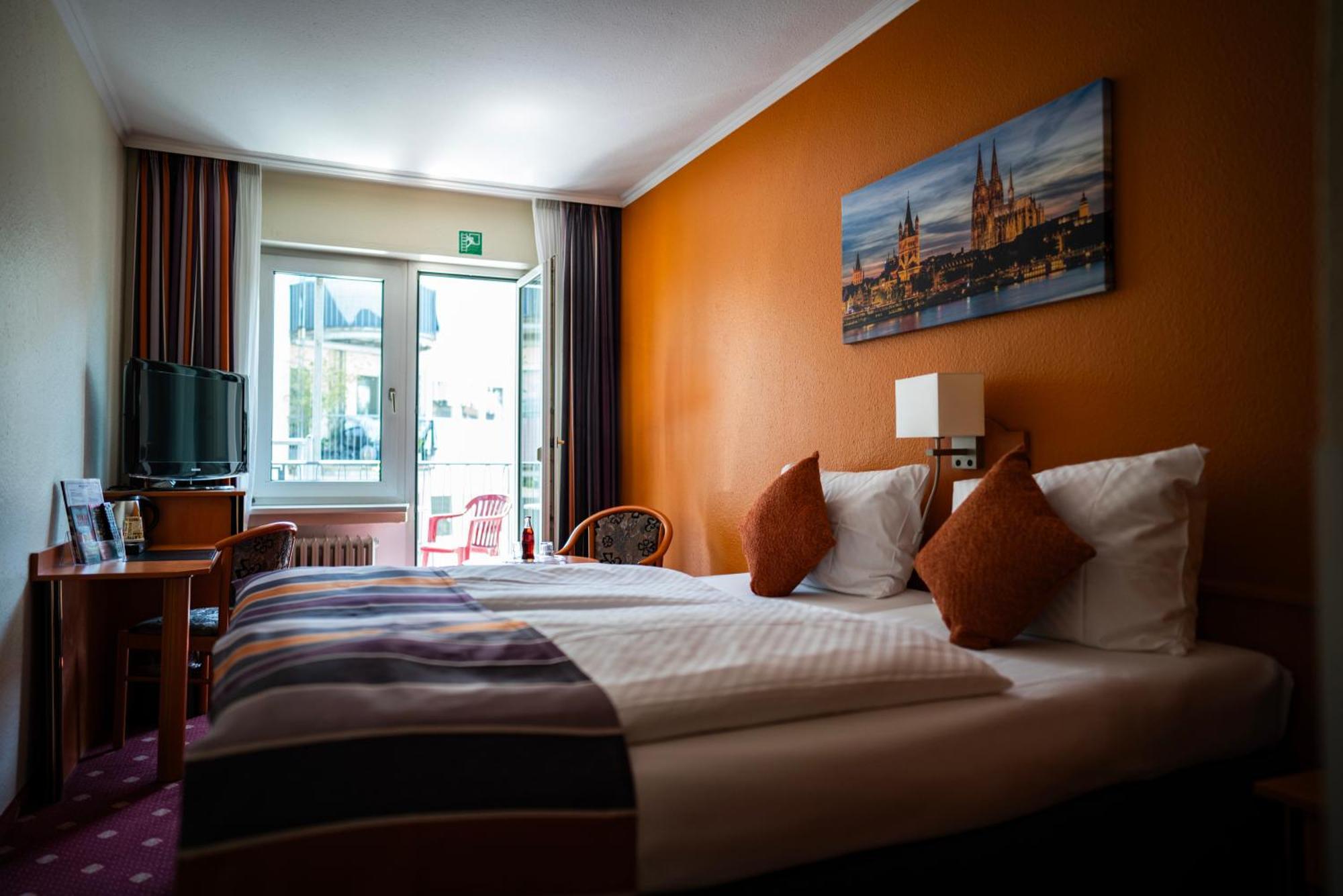 Hotel Boulevard Кьолн Екстериор снимка