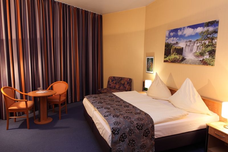 Hotel Boulevard Кьолн Екстериор снимка
