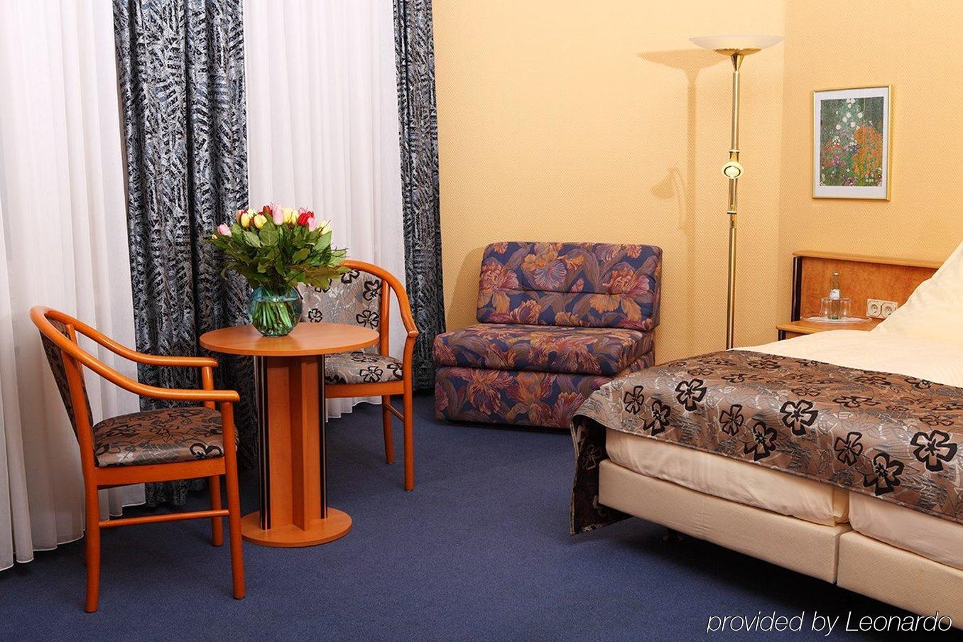 Hotel Boulevard Кьолн Екстериор снимка
